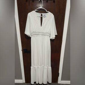 Elegant White Lace Trim Dress